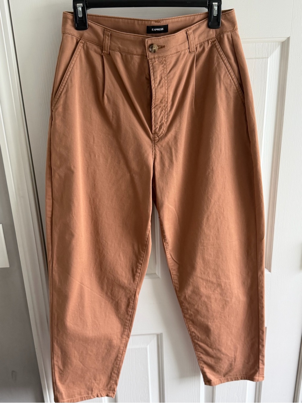 Express women’s pants tapered ankle super high rise khakis